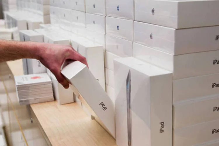 
	iPad 2: para comercializar iPad mini com pre&ccedil;os competitivos, Apple pode incorporar ao tablet especifica&ccedil;&otilde;es similares as do iPad 2
 (Ian Gavan/Getty Images)