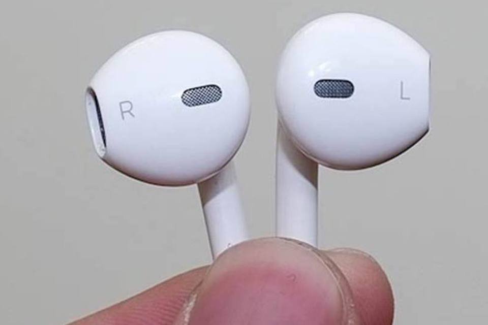iPhone 5 deve ter novos fones de ouvido chamados EarPod