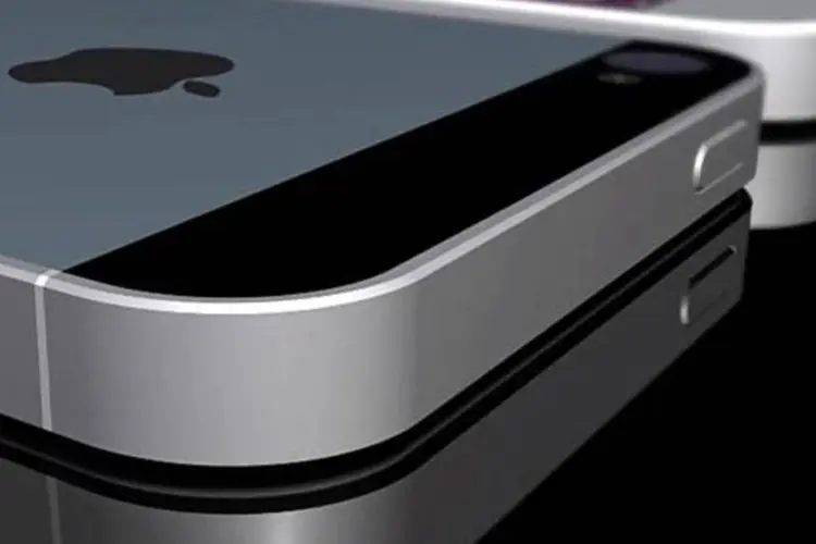 As apostas no mercado são que a Apple vai manter o desenho básico do iPhone 4S no iPhone 5, com poucas mudanças  (TechRadar / Reprodução)