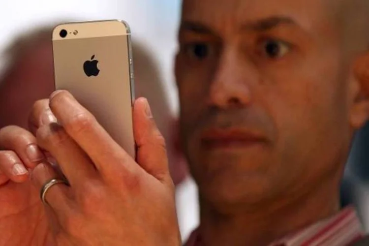 
	&quot;A Samsung adianta que, em um futuro pr&oacute;ximo, entrar&aacute; com mo&ccedil;&atilde;o para incluir o iPhone 5 nas acusa&ccedil;&otilde;es de irregularidades&quot;, afirmou a empresa
 (Justin Sullivan/Getty Images)