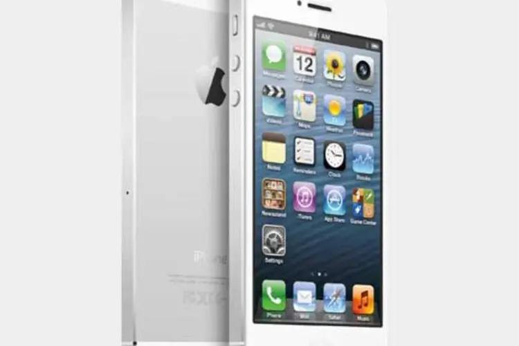 
	iPhone 5: &eacute; esperado que os primeiros lotes sejam importados e que depois comece a fabrica&ccedil;&atilde;o local
 (Divulgação)