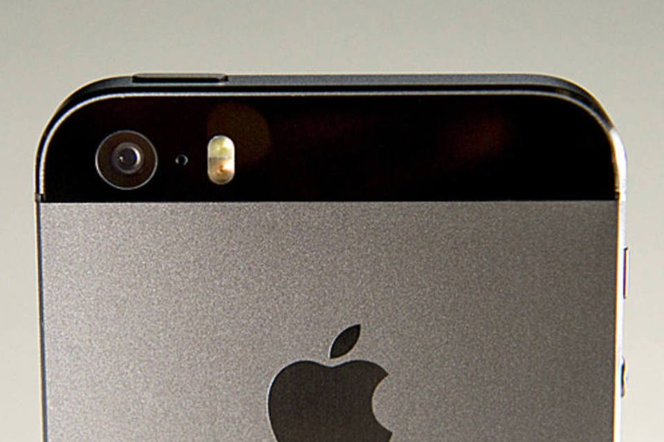 iPhone 6 pode ter câmera de 13 MP e bateria com maior carga