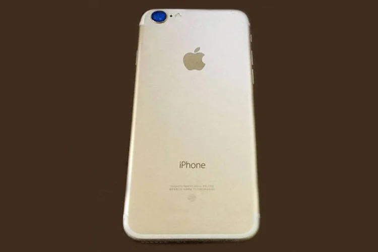 
	iPhone 7: a nova vers&atilde;o do smartphone da Apple ser&aacute; lan&ccedil;ada em setembro
 (TechTastic.nl)