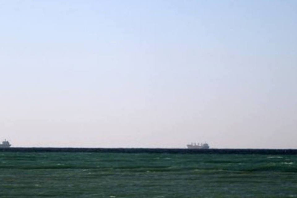 França confirma sequestro de petroleiro no litoral da África