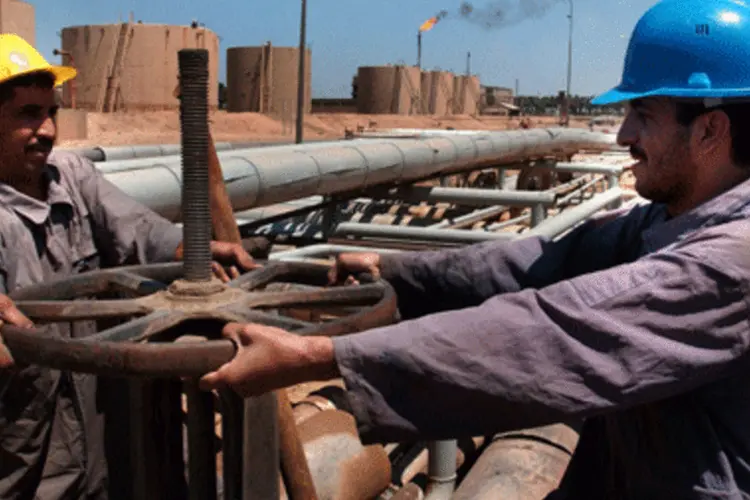 Refinaria no Iraque: desconto no petróleo para atrair investidores