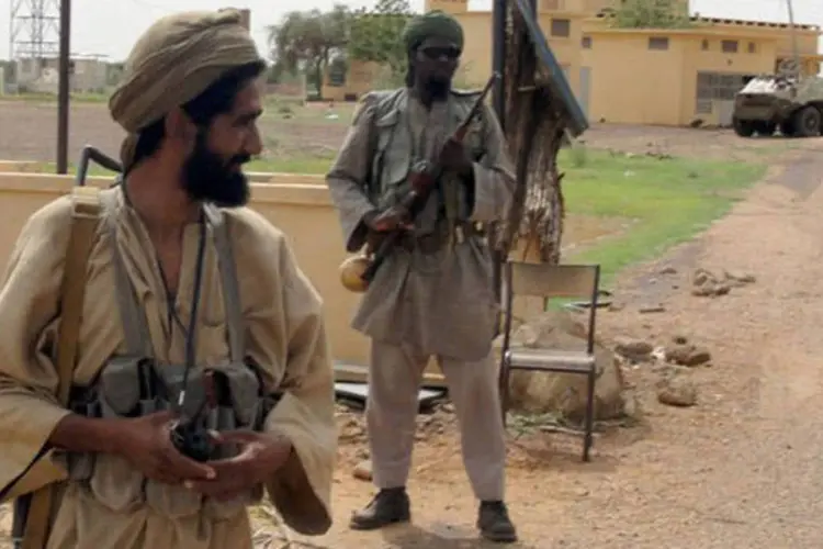 
	Rebeldes islamitas no Mali: Belani disse que Argel defende a preserva&ccedil;&atilde;o da integridade territorial de Mali
 (Romaric Ollo Hien/AFP)