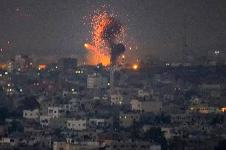 Explosão na faixa de Gaza: o número de feridos palestinos supera os 400 (Thomas Coex/AFP)