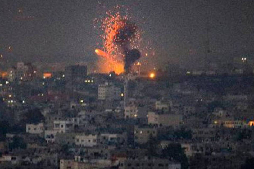 Chega a 76 número de mortos em Gaza desde início da ofensiva