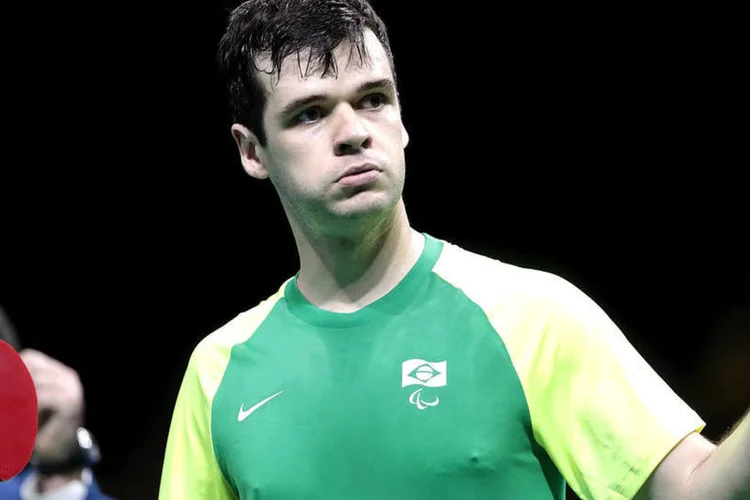 
	Israel Stroh: a medalha assegurada por Israel Stroh foi a primeira do Brasil em disputas individuais do t&ecirc;nis de mesa
 (Alexandre Loureiro/Getty Images)