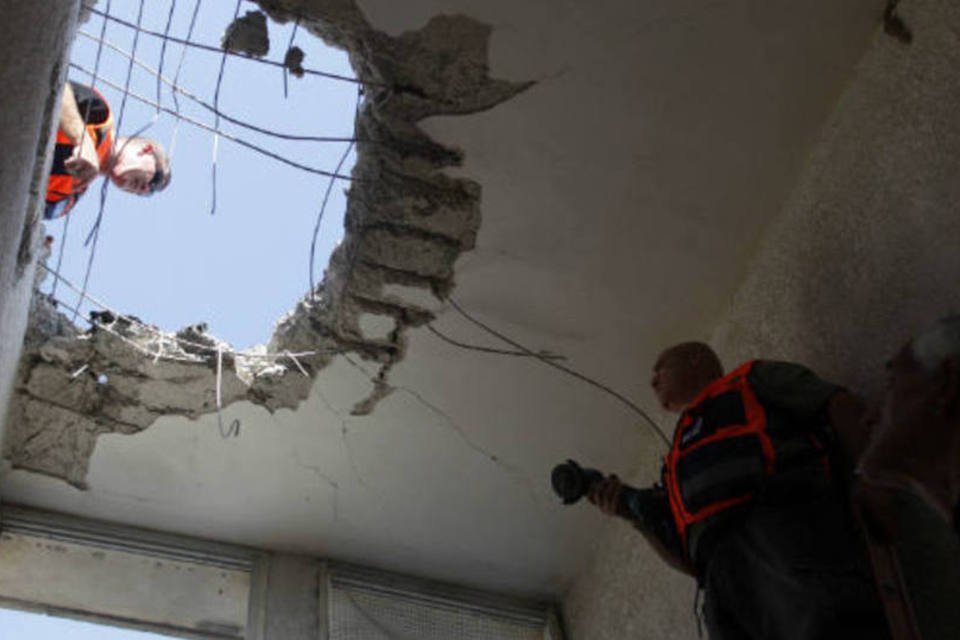 Número de mortos em Gaza sobe para 52; 22 são civis