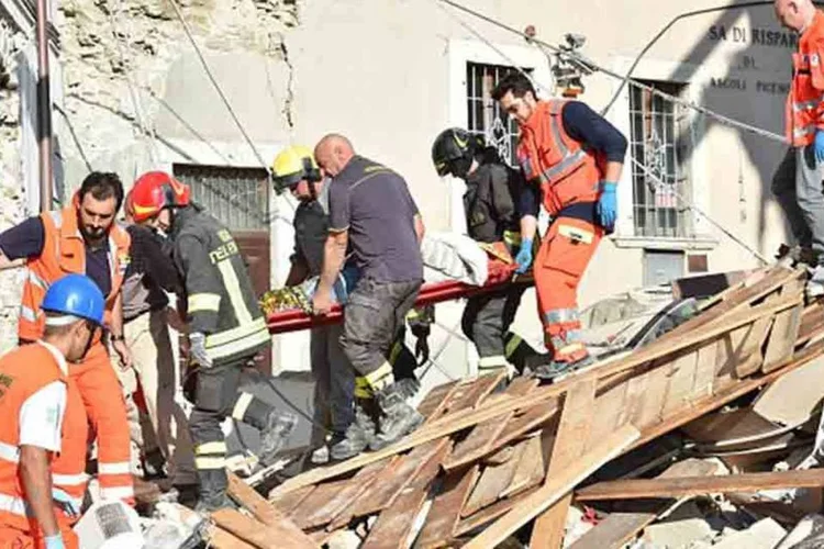 
	Terremoto: &quot;os trabalhos de busca de desaparecidos ainda est&atilde;o operativos&quot;
 (Getty Images)