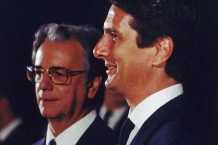 O vice Itamar Franco ao lado do presidente Fernando Collor de Mello: ''A norma foi cumprida, não há que se falar em golpe de estado ou quebra da legalidade" (Orlando Brito/Veja)