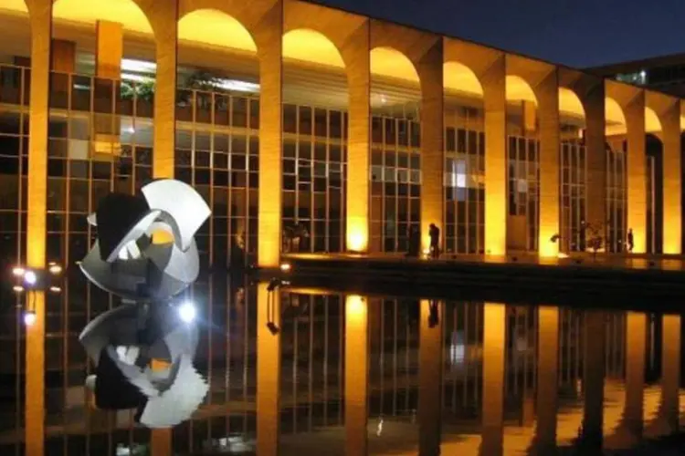 
	Pal&aacute;cio do Itamaraty, em Bras&iacute;lia: candidatura de Azev&ecirc;do, que &eacute; o atual embaixador brasileiro na OMC, foi anunciada hoje (28) pelo Minist&eacute;rio das Rela&ccedil;&otilde;es Exteriores
 (Getty Images)