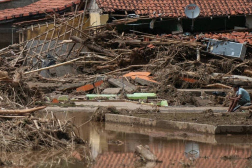 Mortos pela chuva em Itaoca chegam a 24