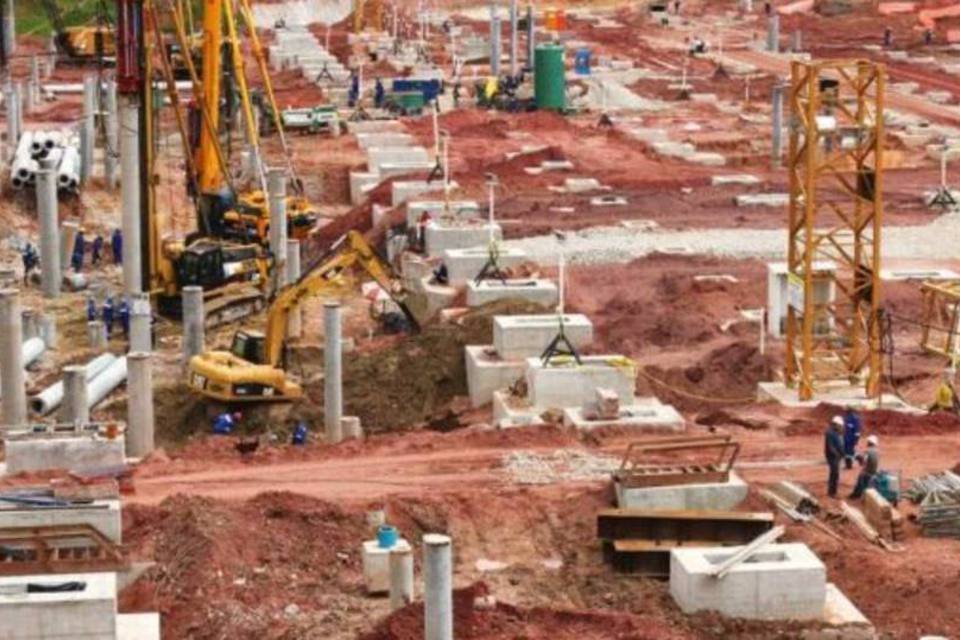 Governo diz que obras da Copa estão dentro do cronograma