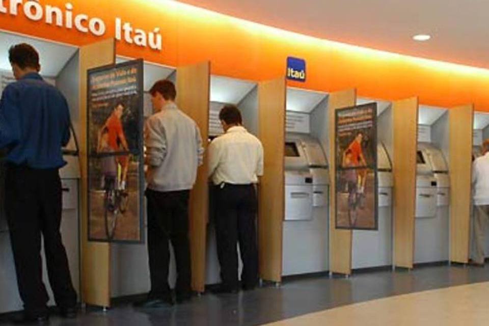 Itaú Unibanco comenta lucro recorde