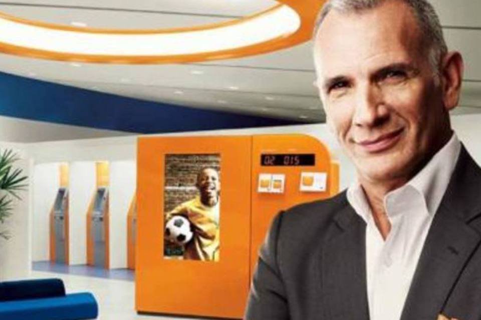 Itaú veicula anúncio em três dimensões