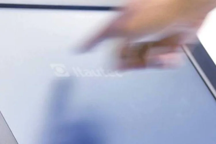 Ao contrário do cinema, não é necessário o uso de ósculos especiais para ver as imagens em 3D (Divulgação/Itautec)