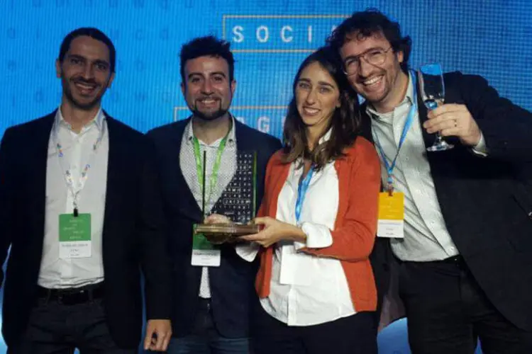 
	Premia&ccedil;&atilde;o: outras quatro iniciativas foram premiadas pelo Google, a Vetor Brasil, Arredondar, IPAM Amaz&ocirc;nia e Transpar&ecirc;ncia Brasil
 (Divulgação / Facebook)