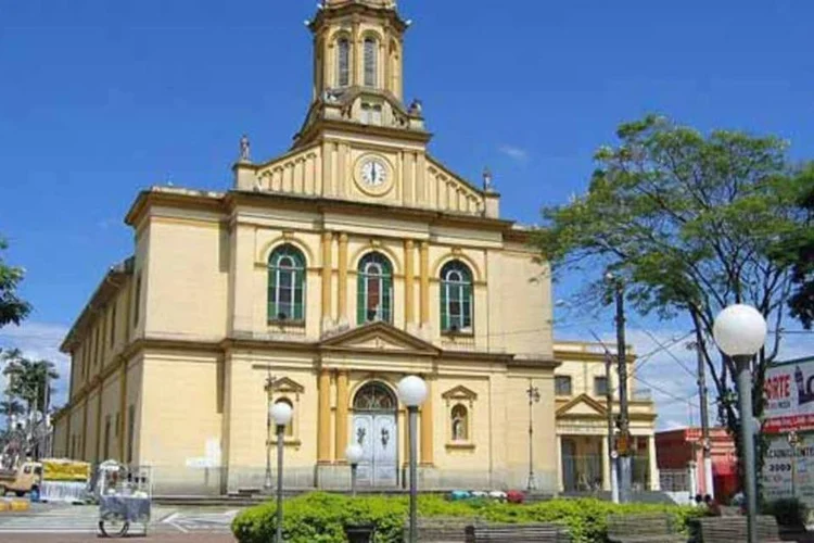 
	Pra&ccedil;a de Itu: a cidade paulista tem aterro sanit&aacute;rio, coleta seletiva e at&eacute; caminh&otilde;es especiais
 (Wikimedia Commons)