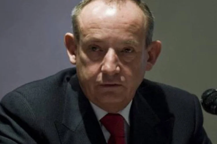 Yvo de Boer, secretário executivo da Convenção Marco das Nações Unidas sobre a Mudança Climática (.)