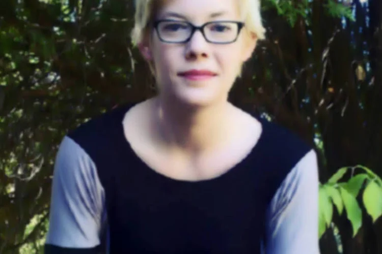 
	Jen Lowe, cientista americana: &quot;Duas vezes por dia eu conecto o rel&oacute;gio e atualizo o site&quot;
 (Reprodução/Twitter)