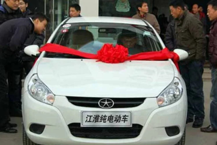 Carro elétrico da JAC (Reprodução/ JacMotors)