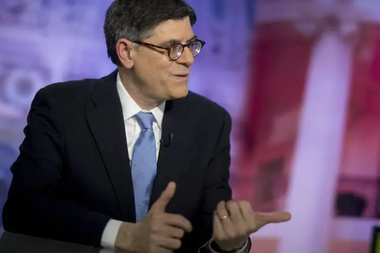 
	Jacob Lew: &quot;pa&iacute;ses com super&aacute;vits externos e flexibilidade fiscal&quot; deveriam fazer mais para impulsionar o crescimento
 (Andrew Harrer/Bloomberg)