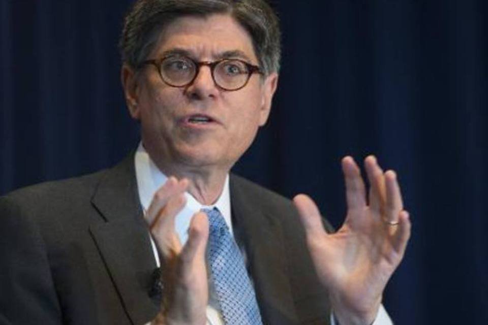 Lew pede aumento do teto de endividamento dos EUA