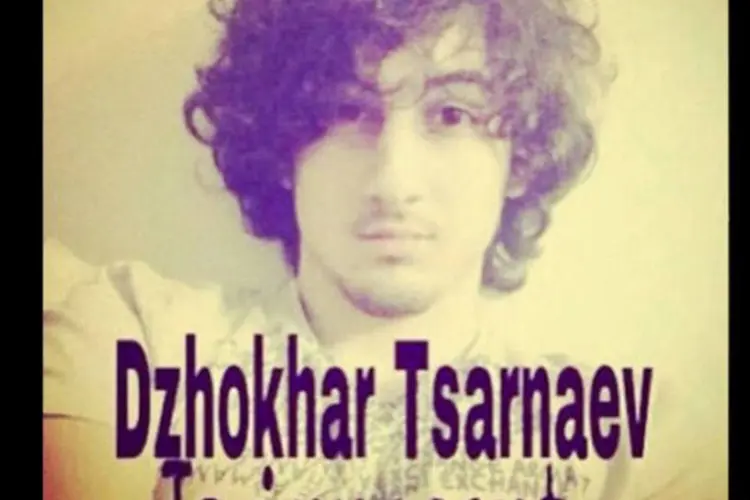 Imagem de Dzhokhar Tsarnaev que circula na internet: grupo quer provar inocência do jovem
 (Reprodução)