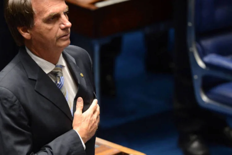 
	Jair Bolsonaro disse que s&oacute; n&atilde;o estupraria a deputada Maria do Ros&aacute;rio porque ela &ldquo;n&atilde;o merecia&rdquo;
 (Antonio Cruz/Agência Brasil)