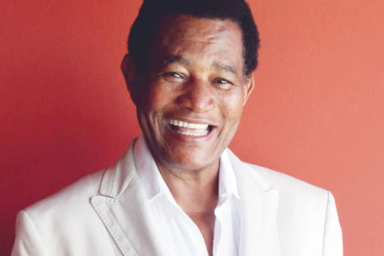 Jair Rodrigues foi encontrado morto em sua casa, em Cotia, São Paulo (Divulgação / Veja São Paulo)
