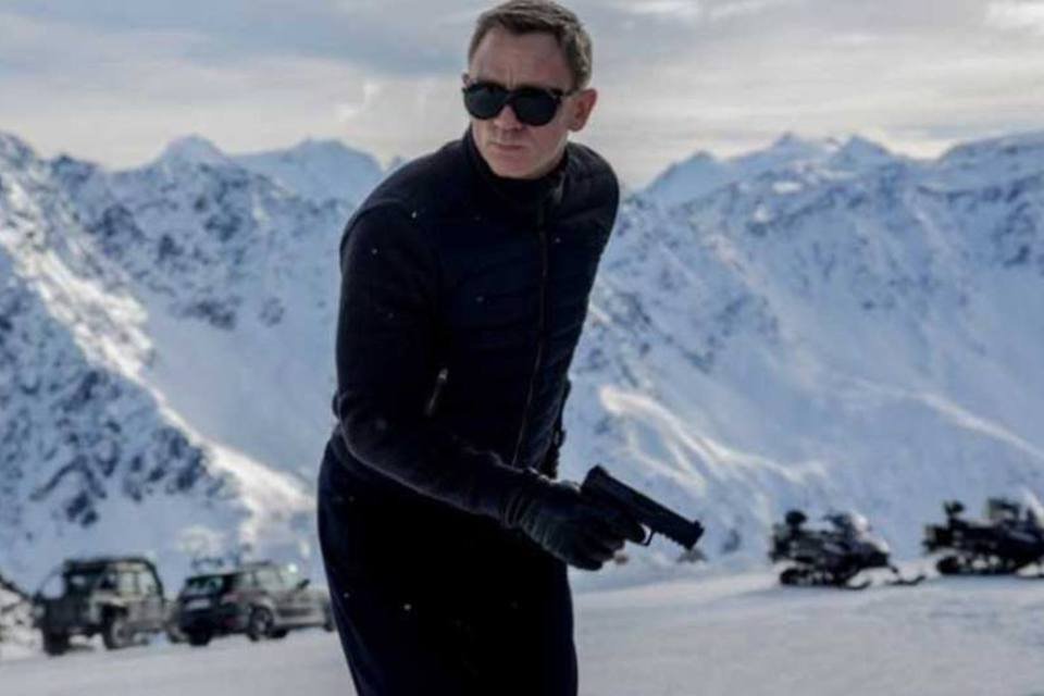 James Bond está de volta em trailer de "007 contra Spectre"