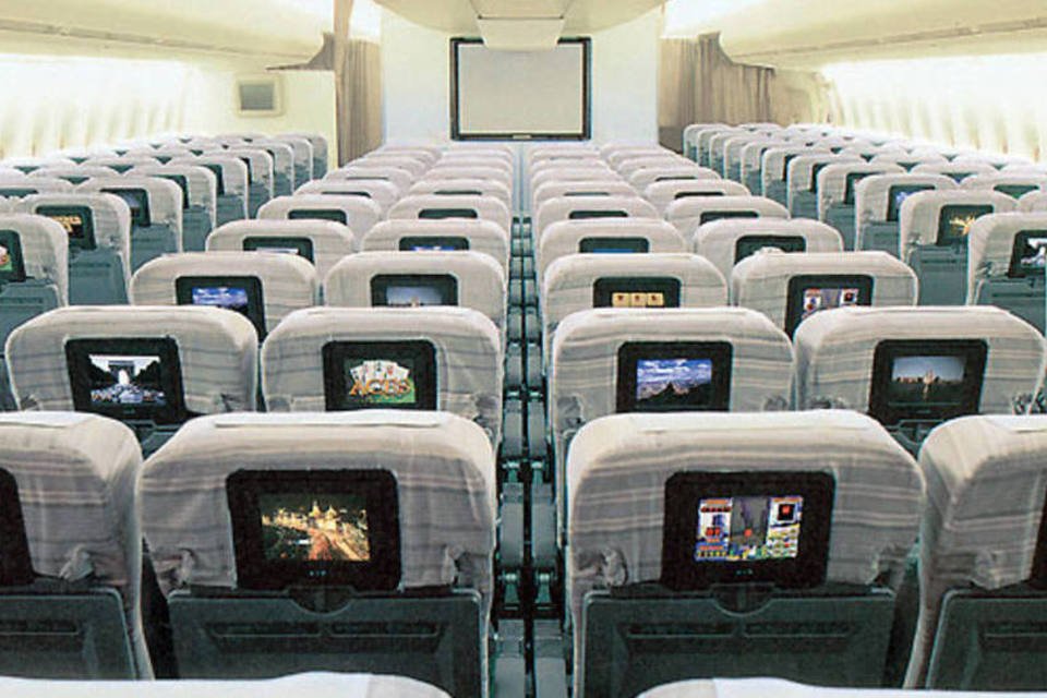 JAL planeja voltar à Bolsa de Tóquio em março de 2013