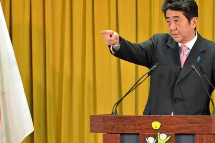 
	Abe: &quot;as ilhas Senkaku integram o territ&oacute;rio japon&ecirc;s&quot;, defendeu
 (Yoshikazu Tsuno/AFP)