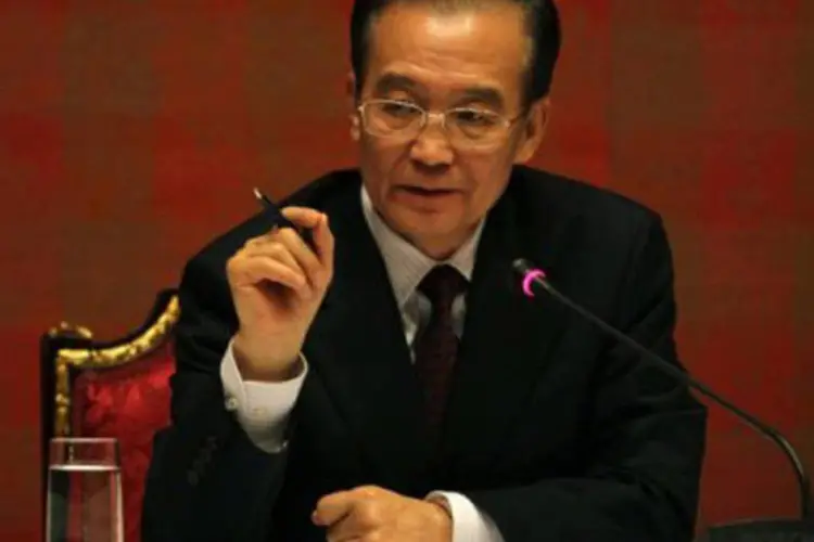 
	O primeiro-ministro Wen Jiabao: China est&aacute; no caminho para cumprir meta de crescimento
 (AFP)