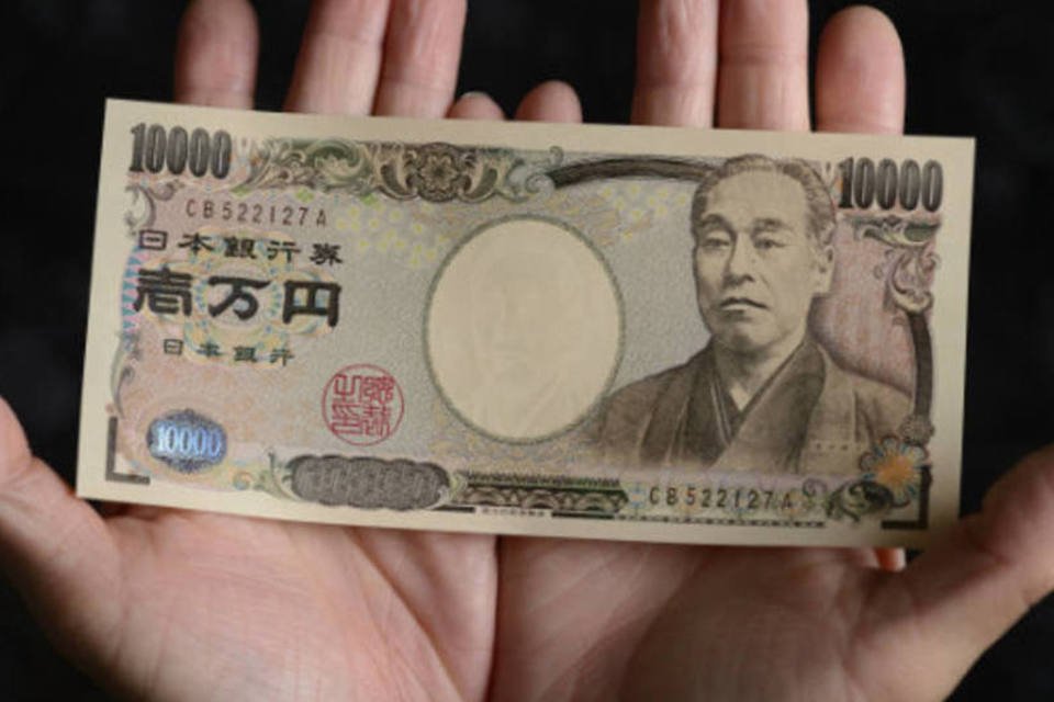 Dívida do governo japonês bate a marca de quatrilhão