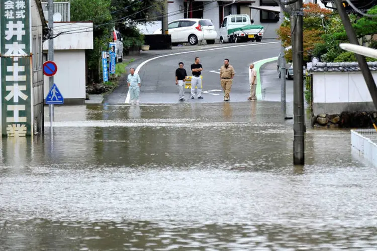 
	Enchentes: Malakas tocou terra hoje na prov&iacute;ncia de Kagoshima, no sudoeste do pa&iacute;s
 (Kyodo/Reuters)