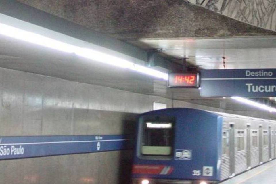 Falha prejudica circulação da Linha 1 do metrô de SP