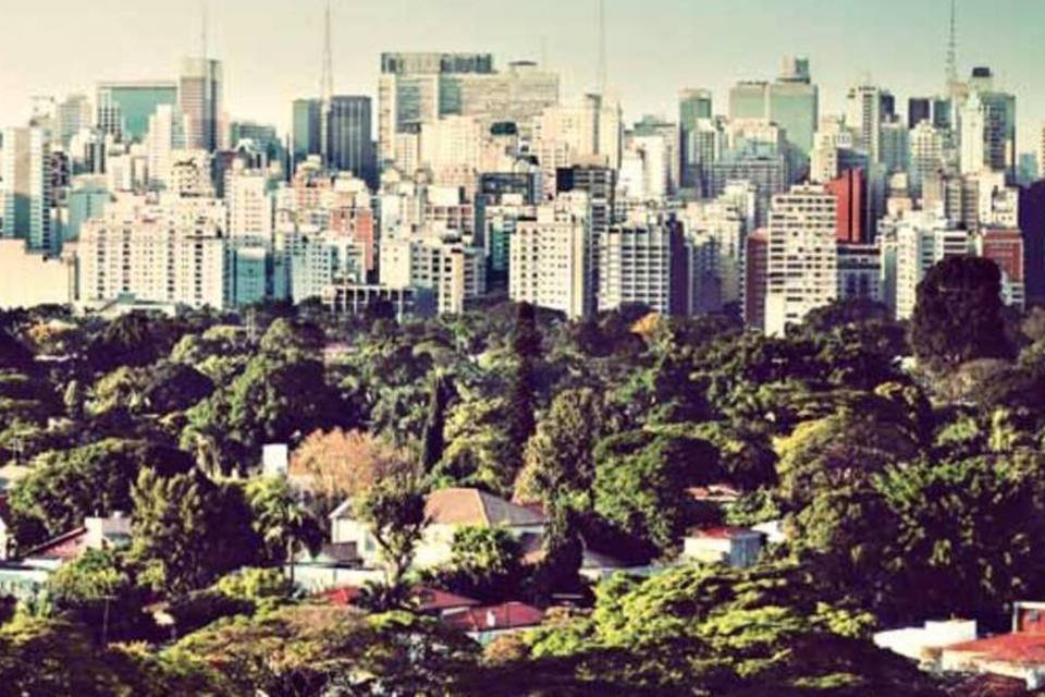 Corte de água atinge ruas dos Jardins em SP; Sabesp nega