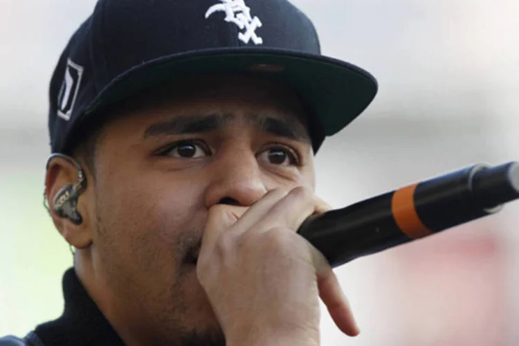 J Cole: "quero me educar mais sobre o autismo, e assumirei alegremente o meu erro e servirei como exemplo para a geração de hoje" (Mario Anzuoni/Reuters)