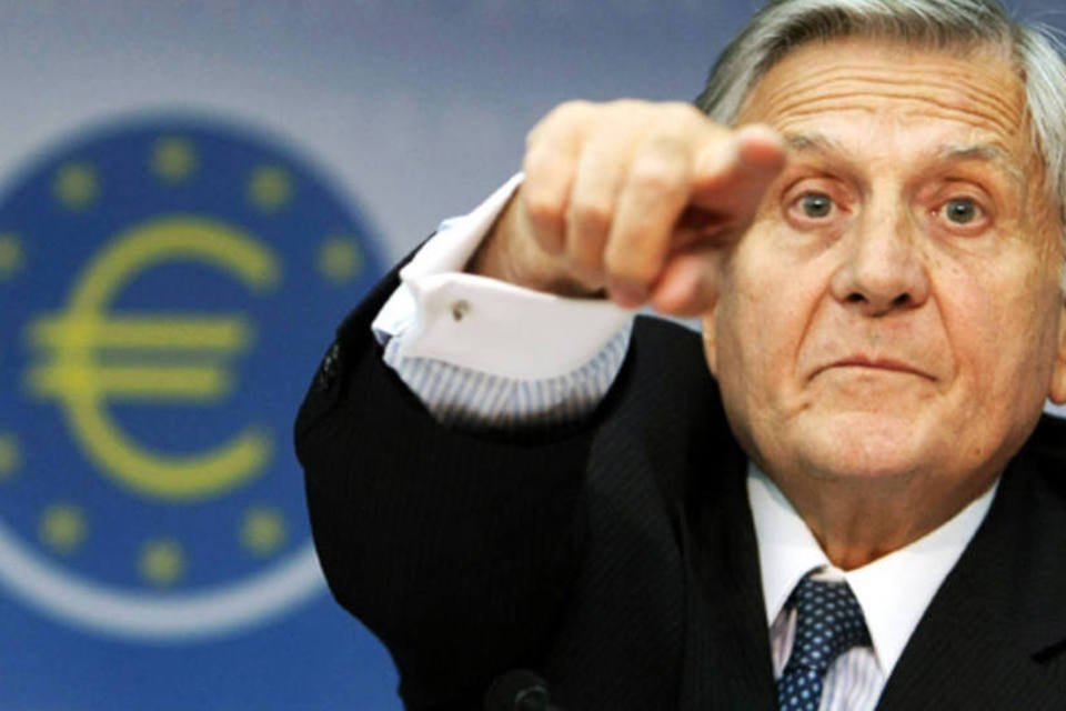 Economia mundial ainda está em crise, diz Trichet