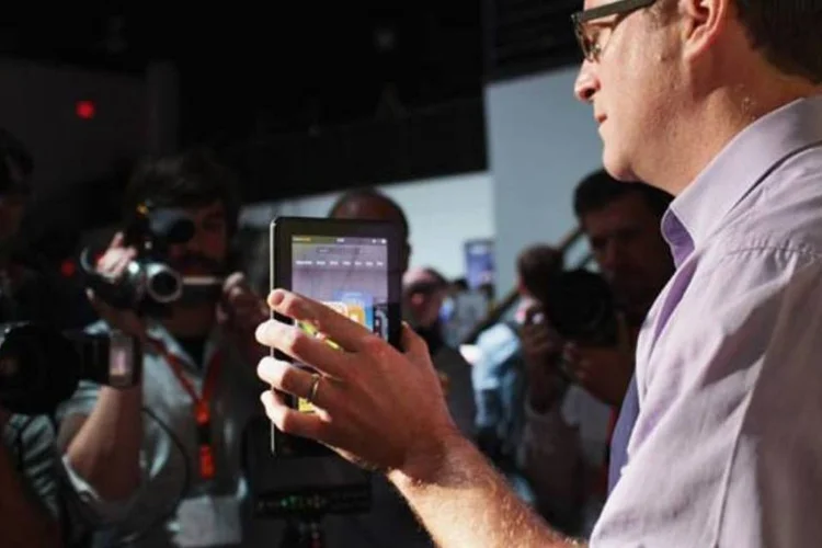 Jeff Bezos, presidente da Amazon, apresenta o Kindle Fire (Spencer Platt/Getty Images)