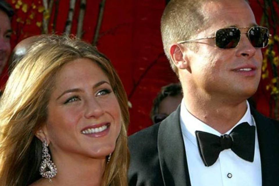 O casal: depois da reclamação, Pitt disse que Aniston "é incrivelmente generosa, carinhosa e divertida" (Kevin Winter/Getty Images/Getty Images)