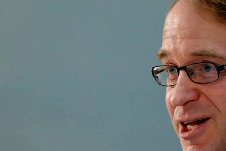 "Os presidentes dos bancos centrais deixaram claro que as diferenças nos mandatos dos bancos centrais e no desenvolvimento cíclico de cada país podem causar esse abandono em momentos diferentes", afirmou Jens Weidmann (Reuters)