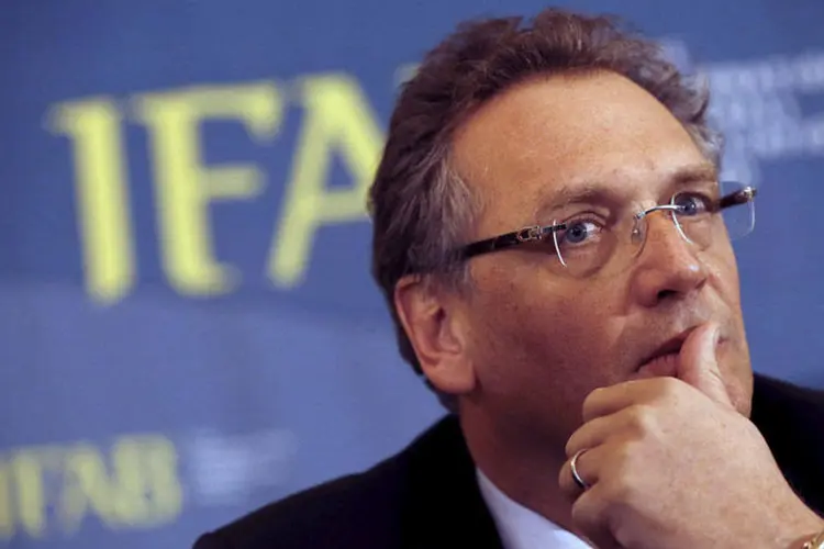 
	Jerome Valcke: &quot;Valcke foi liberado das suas obriga&ccedil;&otilde;es&quot;, disse a Fifa, que n&atilde;o cita a palavra ren&uacute;ncia e insiste que o executivo passar&aacute; a ser investigado
 (REUTERS)