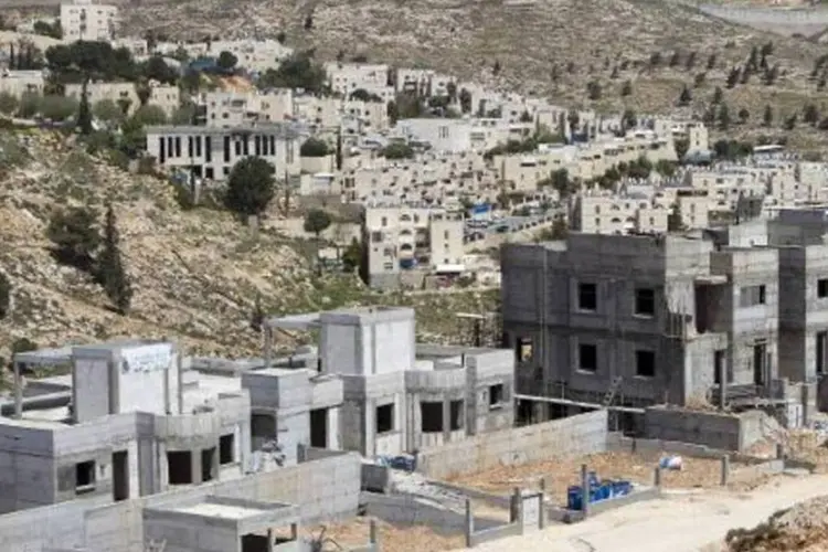
	Constru&ccedil;&atilde;o em Jerusal&eacute;m Oriental: tr&ecirc;s homens e uma mulher morreram ap&oacute;s tentativas de atacar israelenses
 (Ahmad Gharabli/AFP)