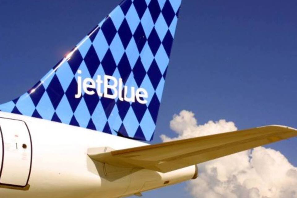 JetBlue antecipa queda de receitas em janeiro