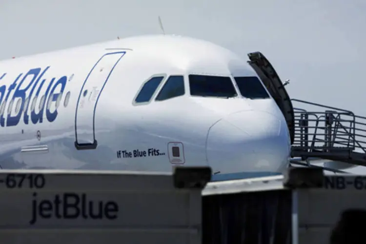 
	Jetblue: servi&ccedil;o estar&aacute; dispon&iacute;vel na maioria das aeronaves da JetBlue neste ano pelo Wifi gratuito da companhia a&eacute;rea
 (Bloomberg)
