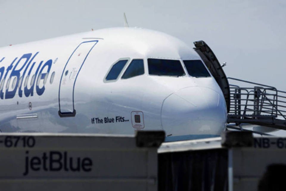 JetBlue Airways e Amazon fazem acordo de transmissão em voos